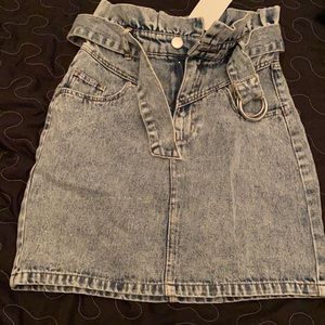 Divided H and M denim high waisted skirt